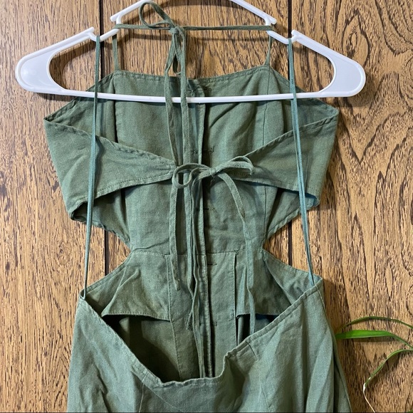 Urban Outfitters Oliver Halter Dress with Cutout WaistSide - Picture 2 of 3